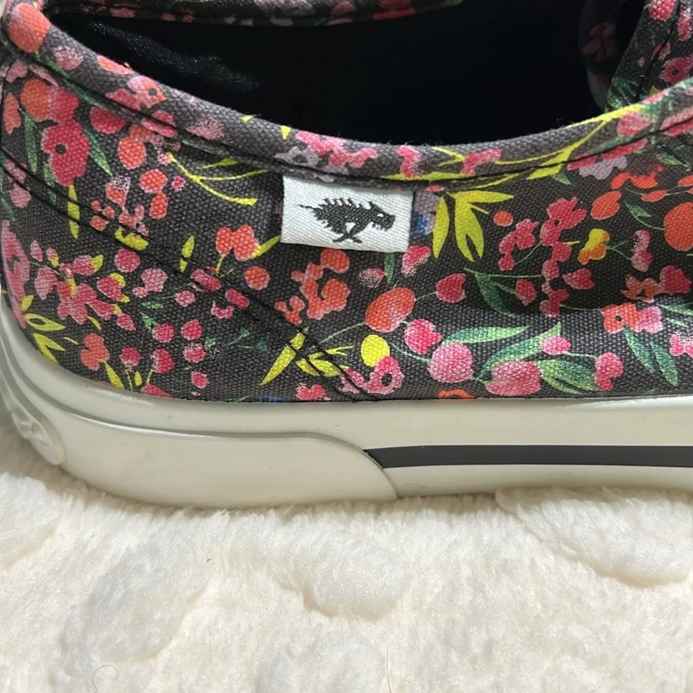 Rocket Dog Women’s Jumpin Margate Floral Cotten Sneaker/ Shoe Size 11_10
